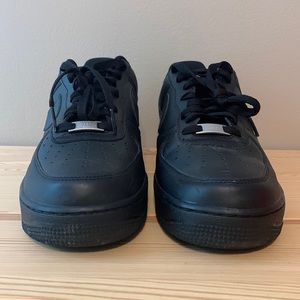 Black Air Force 1 size 10